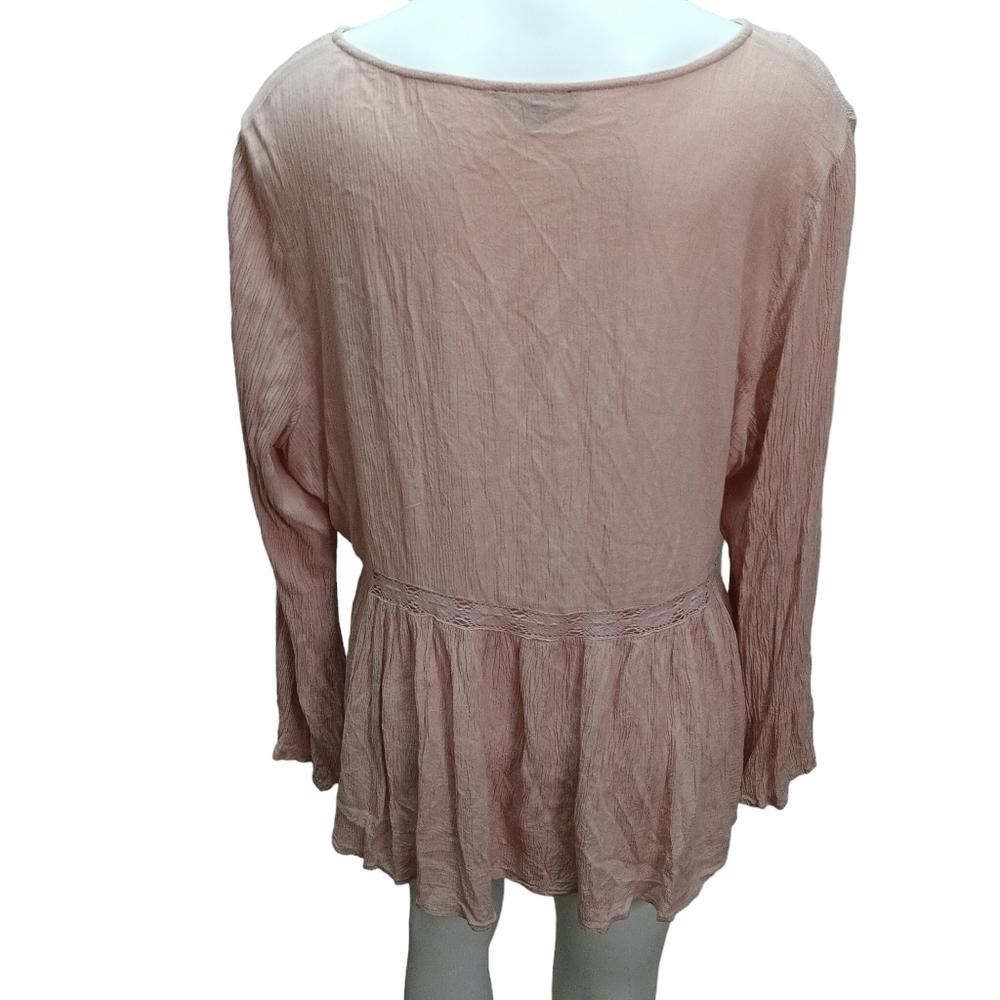 AMERICAN Eagle 100% Viscose Long Sleeve shirt EUC size XL - Picture 3 of 6